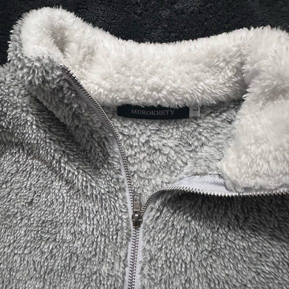 Fuzzy Sherpa - Picture 2 of 2